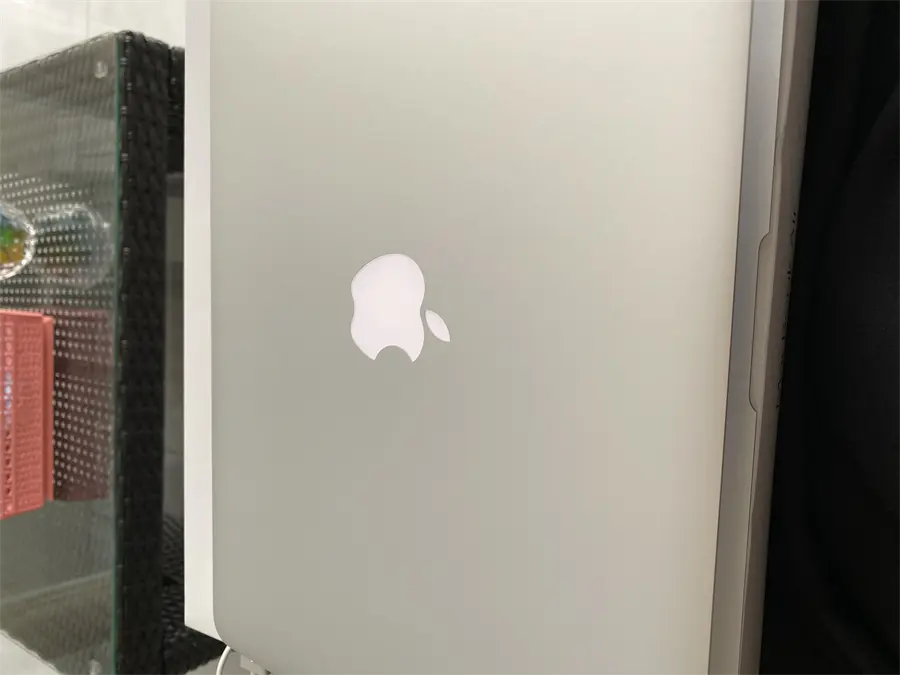 Khách hàng review Laptop Apple MacBook Air 2017 i5 1.8GHz/8GB/128GB (MQD32SA/A) 2