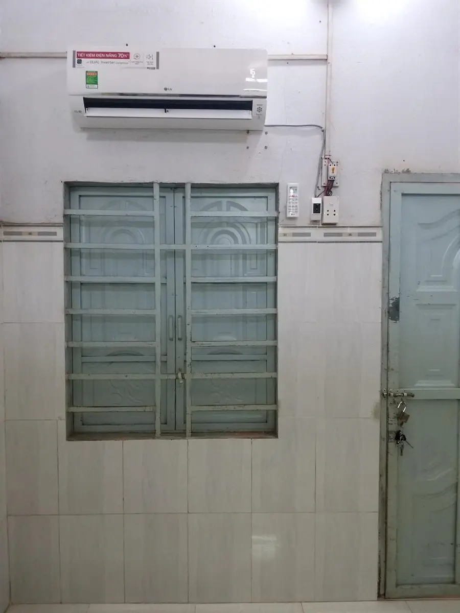 Khách hàng review Máy lạnh LG Inverter 1.5 HP V13API1 23