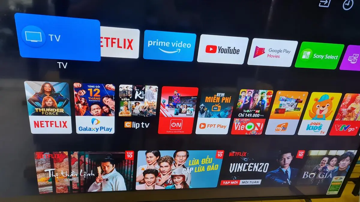 Khách hàng review Android Tivi Sony 4K 65 inch KD-65X8000H 1