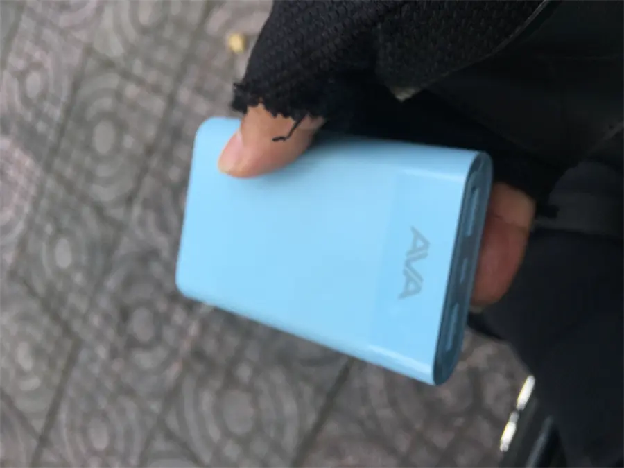 Khách hàng review Pin sạc dự phòng 7.500 mAh 10W AVA LJ JP195 9