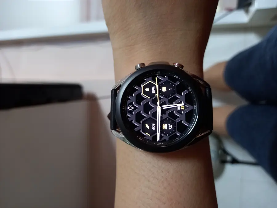 Khách hàng review Đồng hồ thông minh Samsung Galaxy Watch 3 LTE 41mm Đen 10