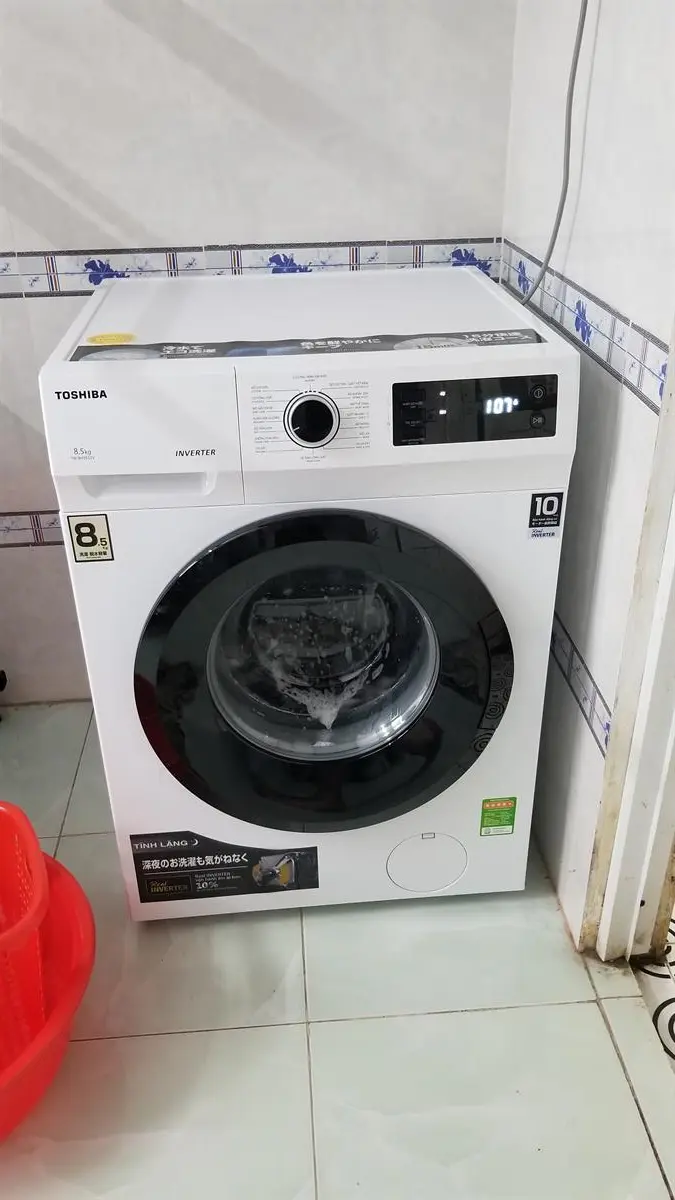 Khách hàng review Máy giặt Toshiba Inverter 8.5 Kg TW-BH95S2V WK 57