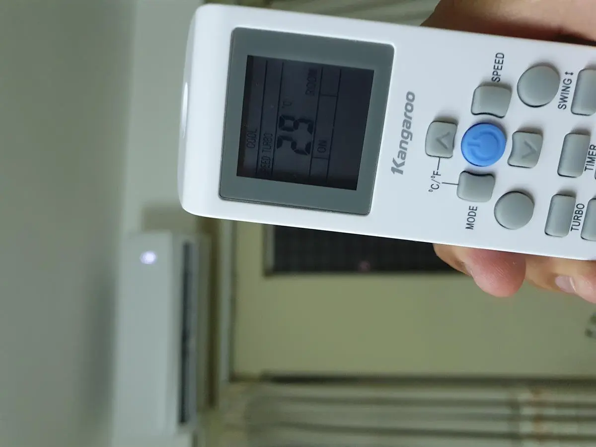 Khách hàng review Máy lạnh Kangaroo 1 HP KGAC09CN 8