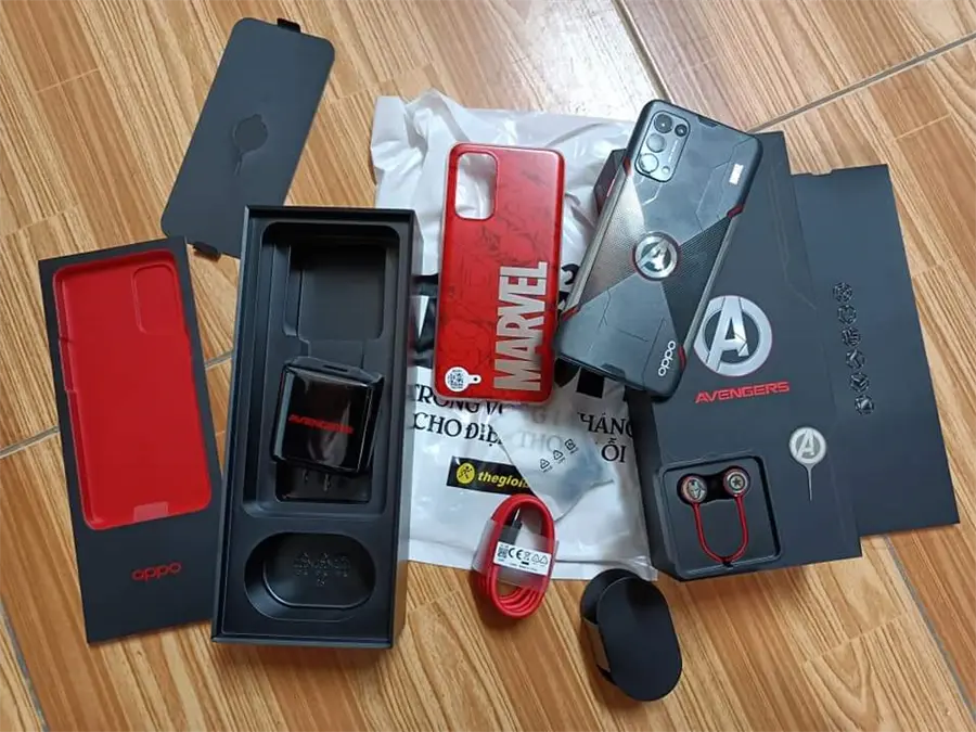 Khách hàng review Điện thoại OPPO Reno5 Marvel 1