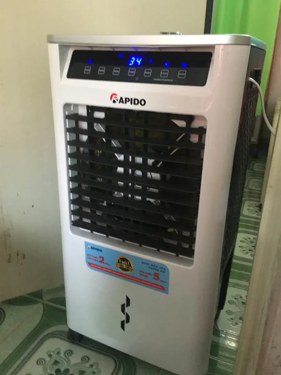 Khách hàng review Quạt điều hòa Rapido 3000D 40W 29