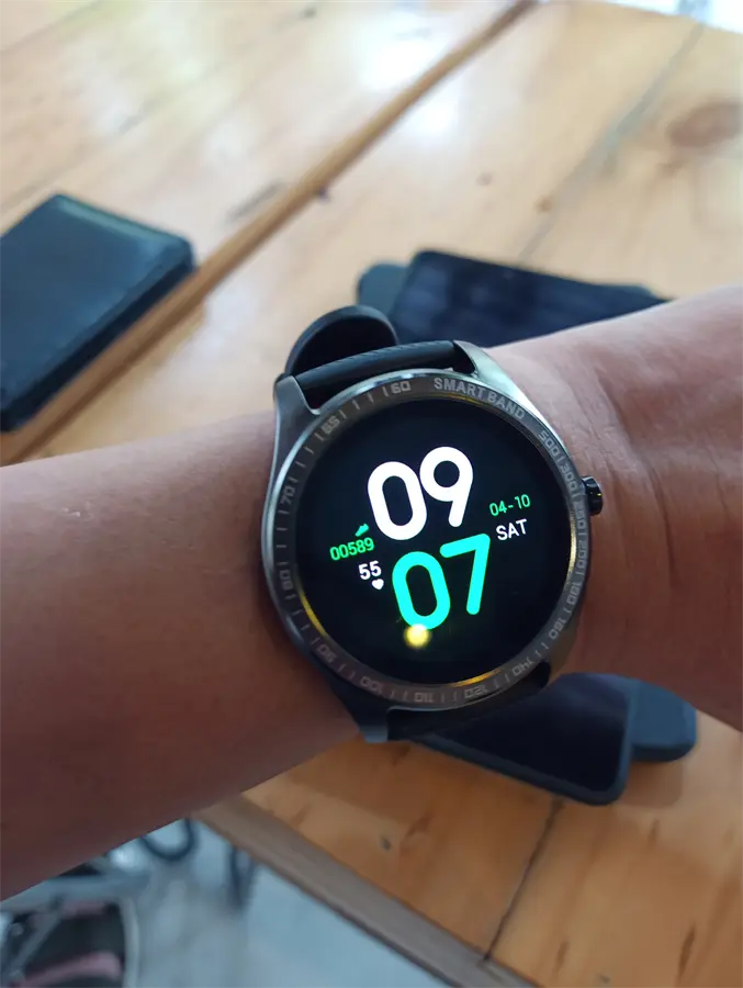Khách hàng review Đồng hồ thông minh BeU Watch KW11 5