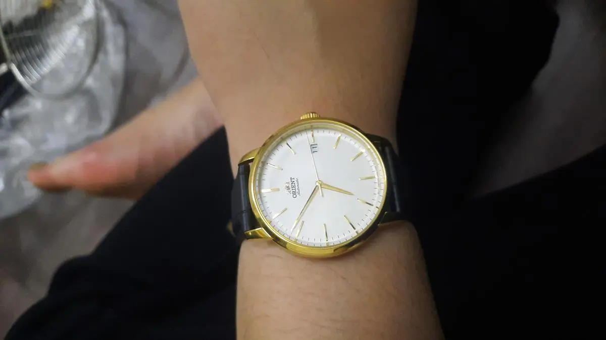 Khách hàng review Đồng hồ ORIENT 39.5 mm Nam RA-AC0E03S10B 3
