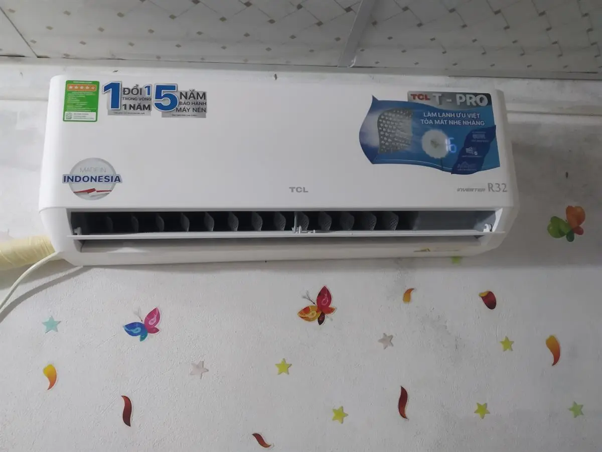 Khách hàng review Máy lạnh TCL Inverter 1 HP TAC-10CSD/TPG11 3