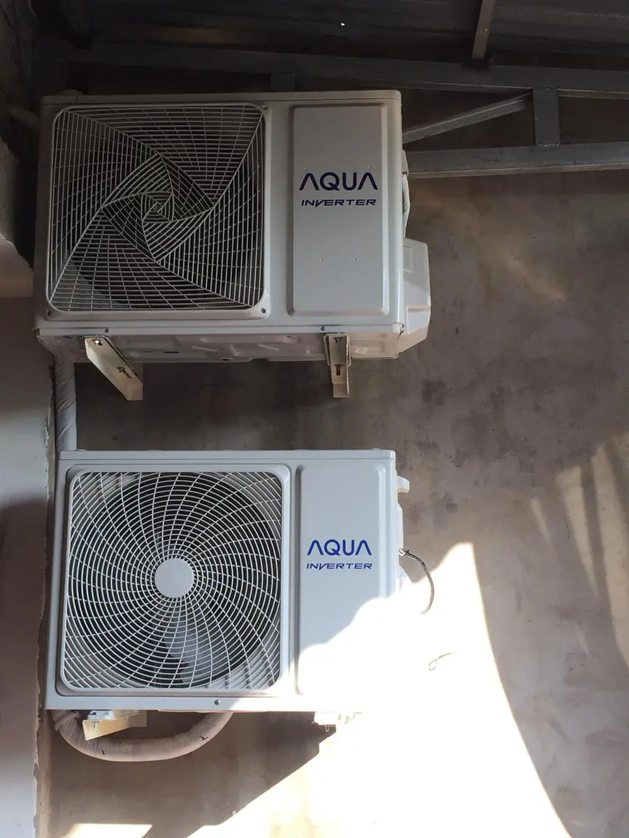 Khách hàng review Máy lạnh Aqua Inverter 1 HP AQA-KCRV10TK 18