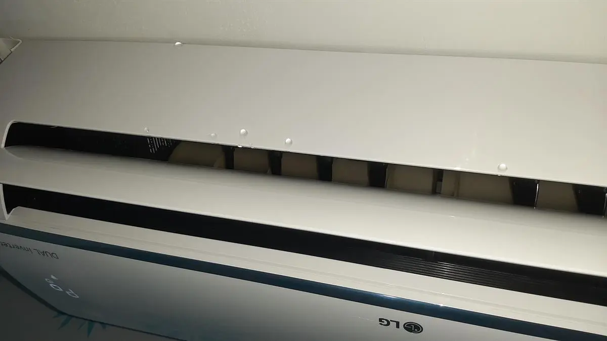 Khách hàng review Điều hòa LG Inverter 9200 BTU V10API1 29