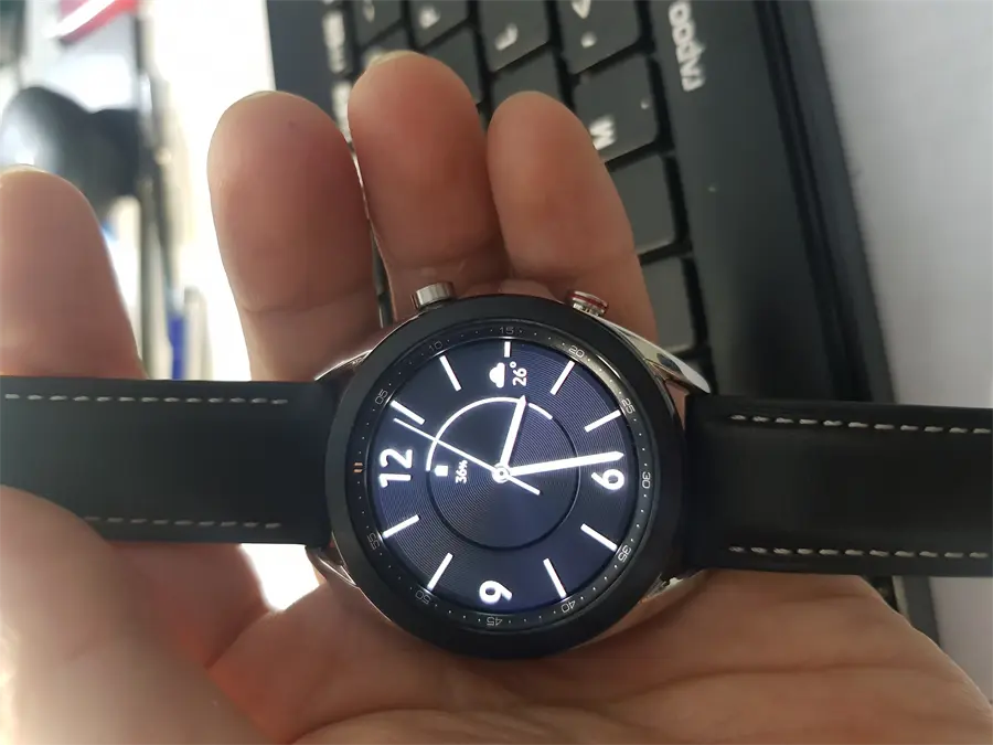 Khách hàng review Đồng hồ thông minh Samsung Galaxy Watch 3 LTE 41mm Đen 9