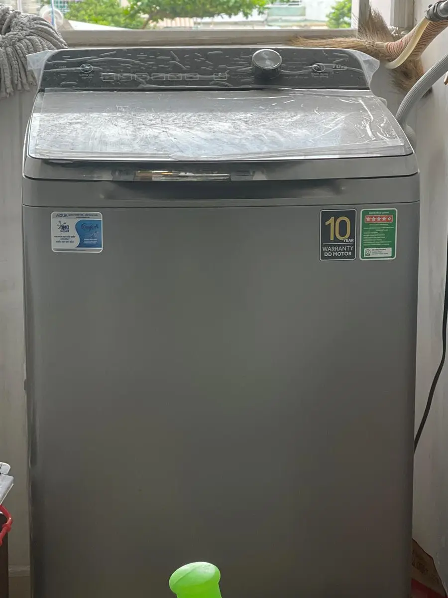 Khách hàng review Máy giặt Aqua Inverter 10 Kg AQW-DR100ET S 28