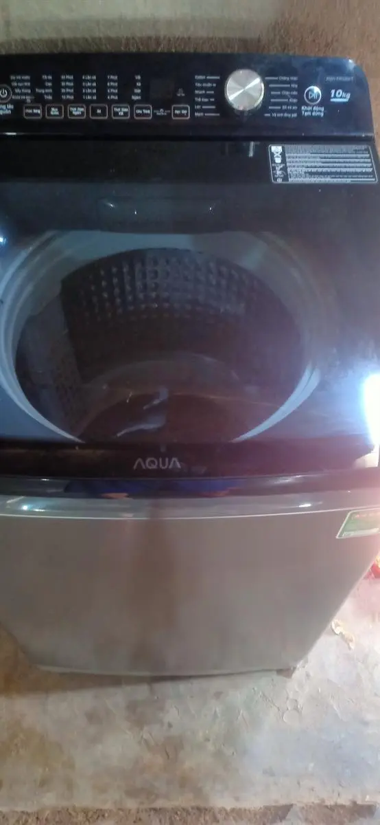 Khách hàng review Máy giặt Aqua 10 Kg AQW-FR100ET S 18