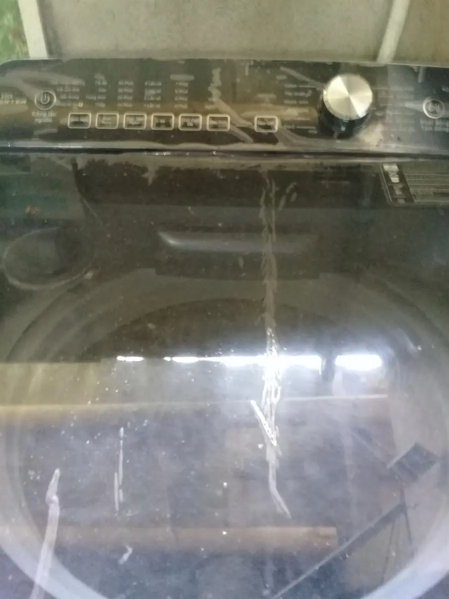 Khách hàng review Máy giặt Aqua Inverter 10 Kg AQW-DR100ET S 25
