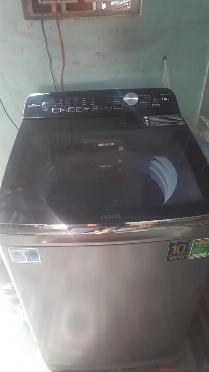 Khách hàng review Máy giặt Aqua Inverter 10 Kg AQW-DR100ET S 24