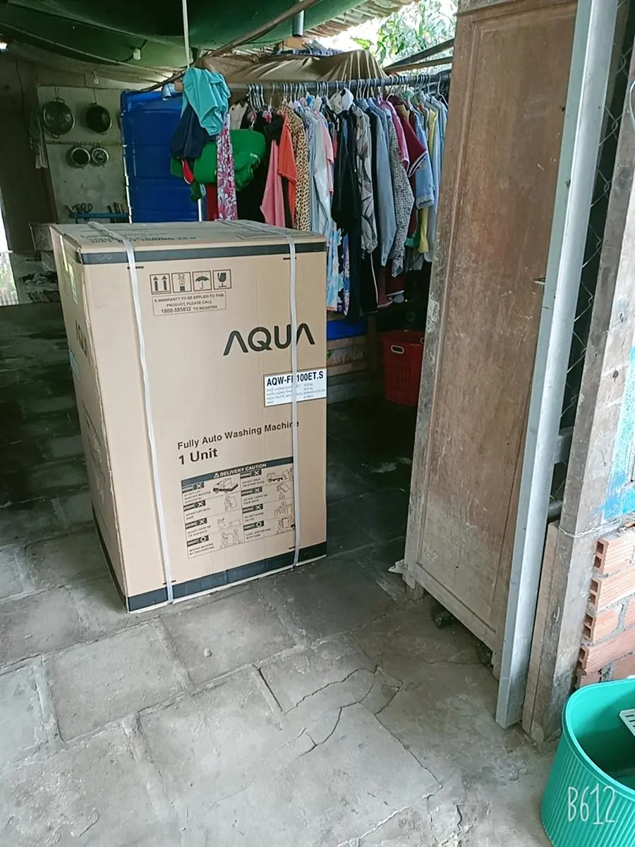 Khách hàng review Máy giặt Aqua 10 Kg AQW-FR100ET S 14