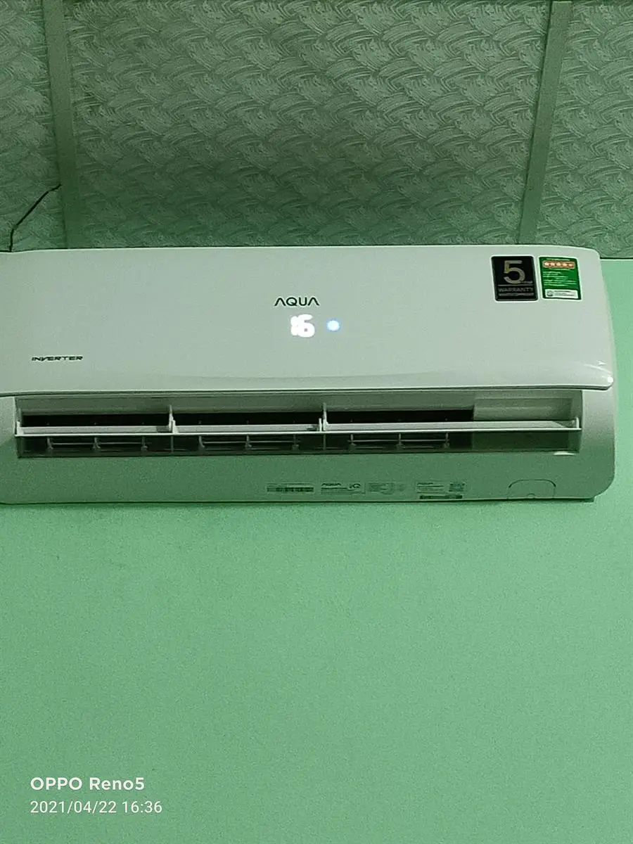 Khách hàng review Máy lạnh Aqua Inverter 1 HP AQA-KCRV10TK 16