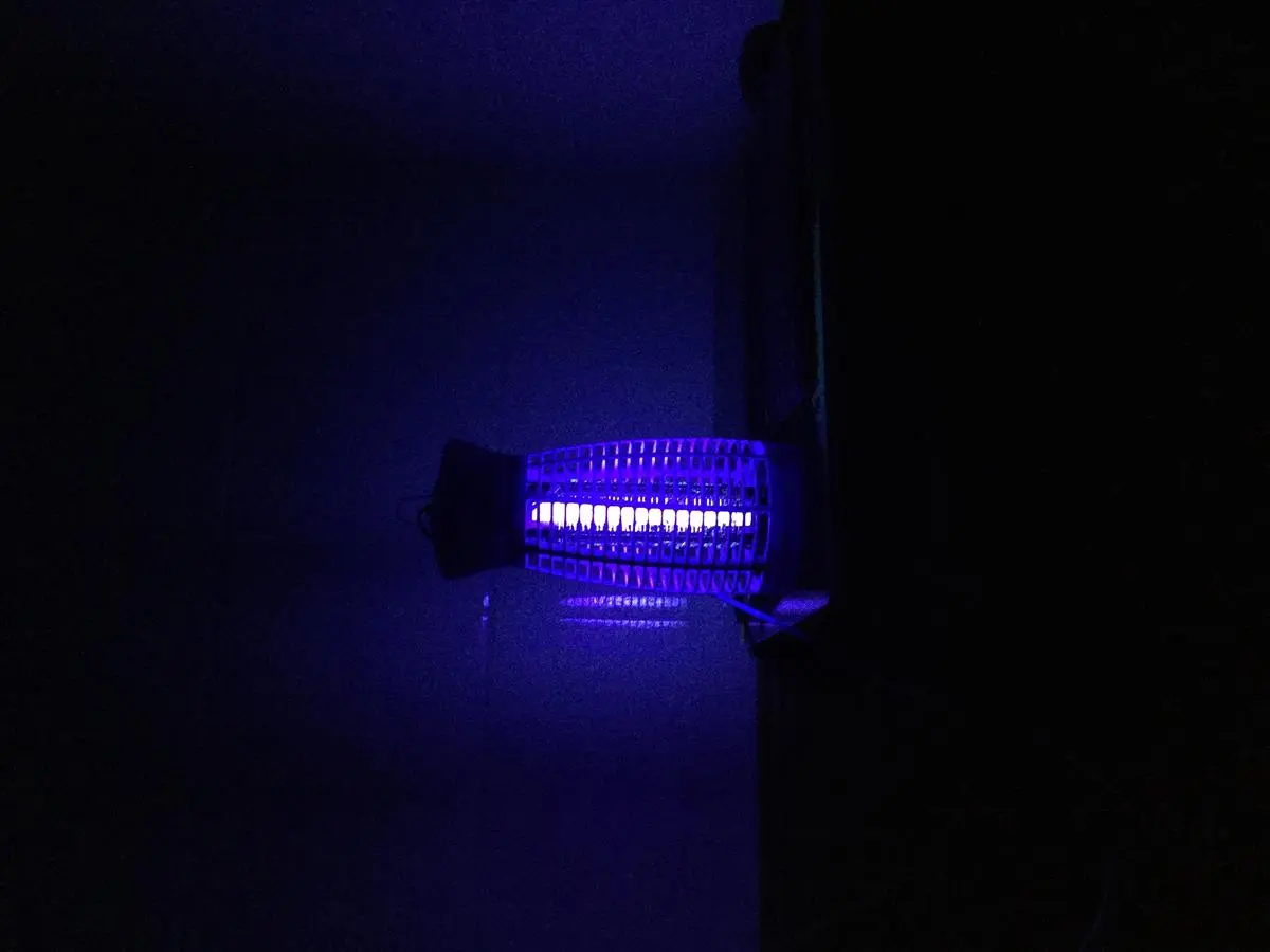 Khách hàng review Đèn diệt côn trùng đa năng Comet CM069 21