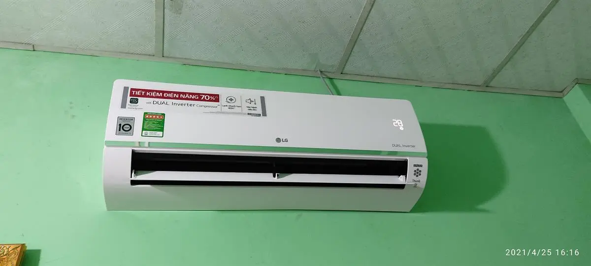Khách hàng review Điều hòa LG Inverter 9200 BTU V10API1 28