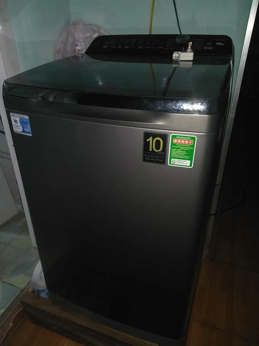 Khách hàng review Máy giặt Aqua Inverter 10 Kg AQW-DR100ET S 8