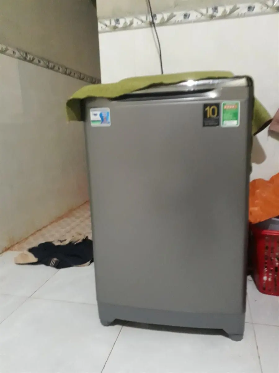 Khách hàng review Máy giặt Aqua Inverter 10 Kg AQW-DR100ET S 6