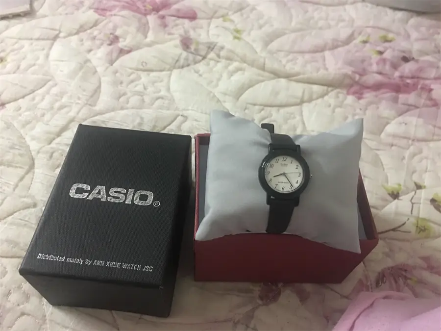 hách hàng review Đồng hồ CASIO 25 mm Nữ LQ-139BMV-1BLDF 6