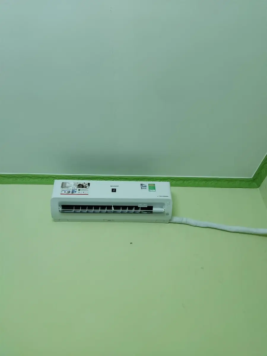 Khách hàng review Máy lạnh Sharp Inverter 1 HP AH-XP10YMW 8