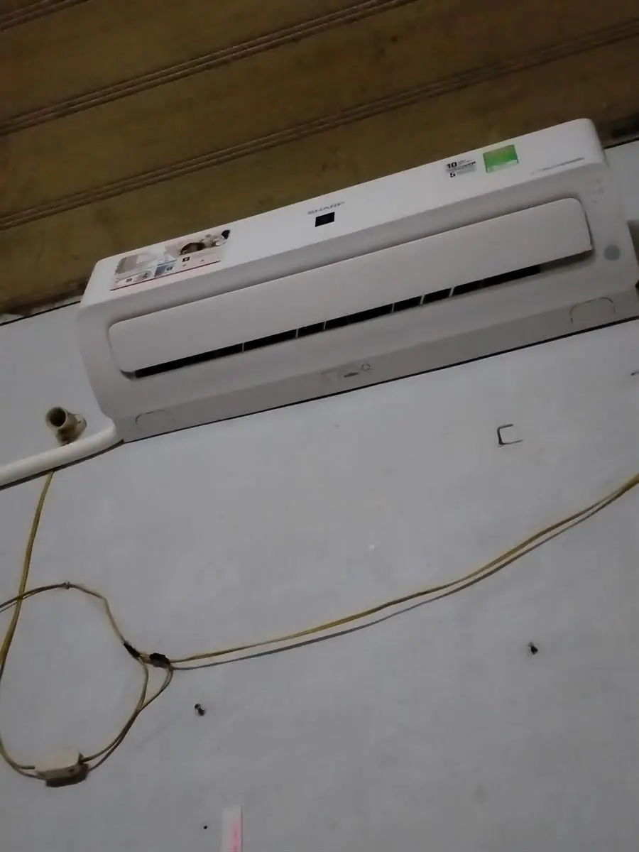Khách hàng review Máy lạnh Sharp Inverter 1 HP AH-XP10YMW 7