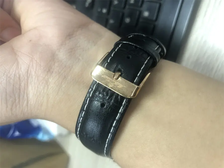Khách hàng review Đồng hồ MATHEY TISSOT City Leather 38 mm Nam H611251PN 3