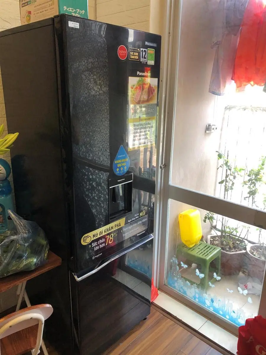 Khách hàng review Tủ lạnh Panasonic Inverter 322 lít NR-BC360WKVN 29