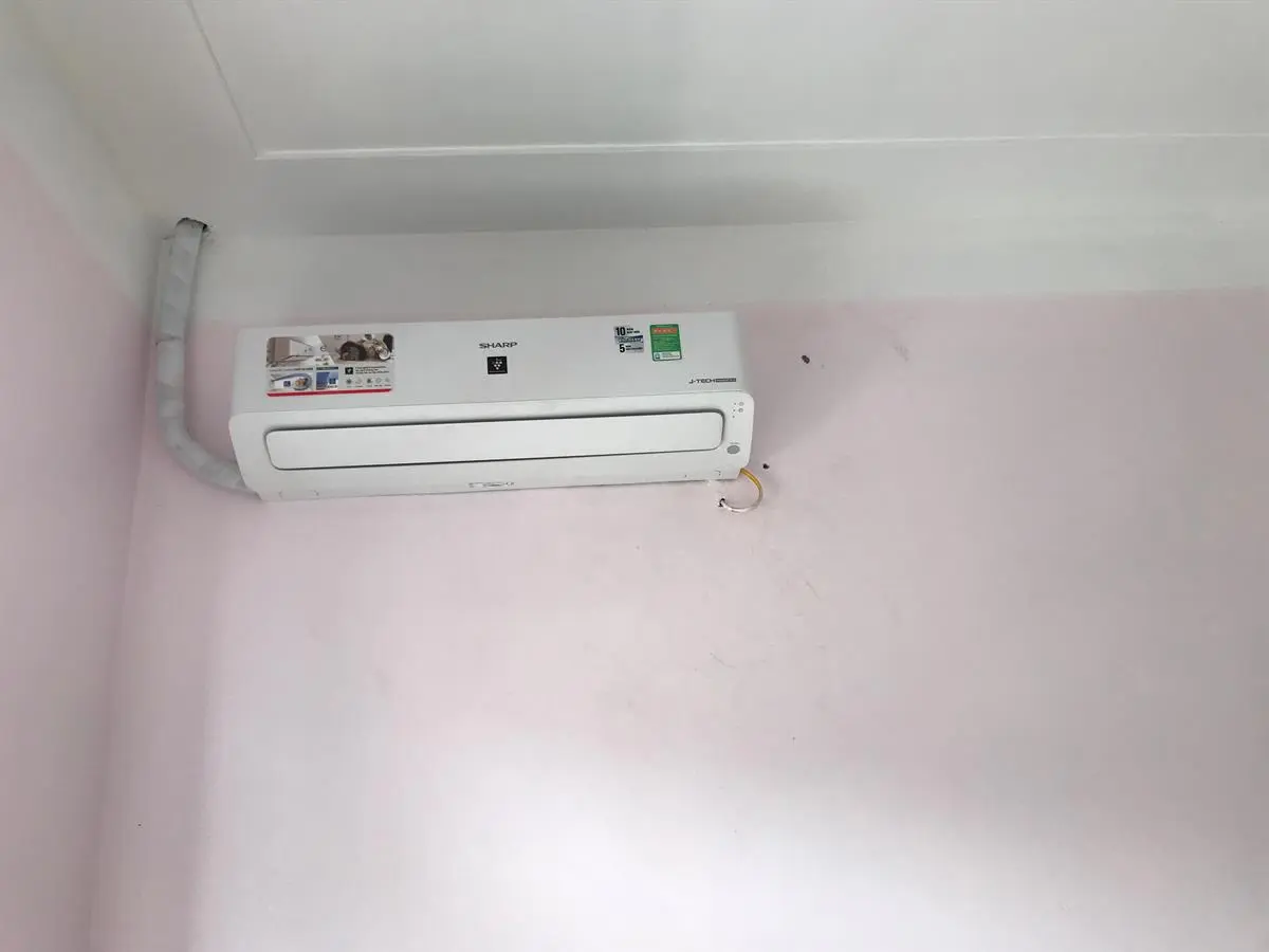 Khách hàng review Máy lạnh Sharp Inverter 1 HP AH-XP10YMW 6