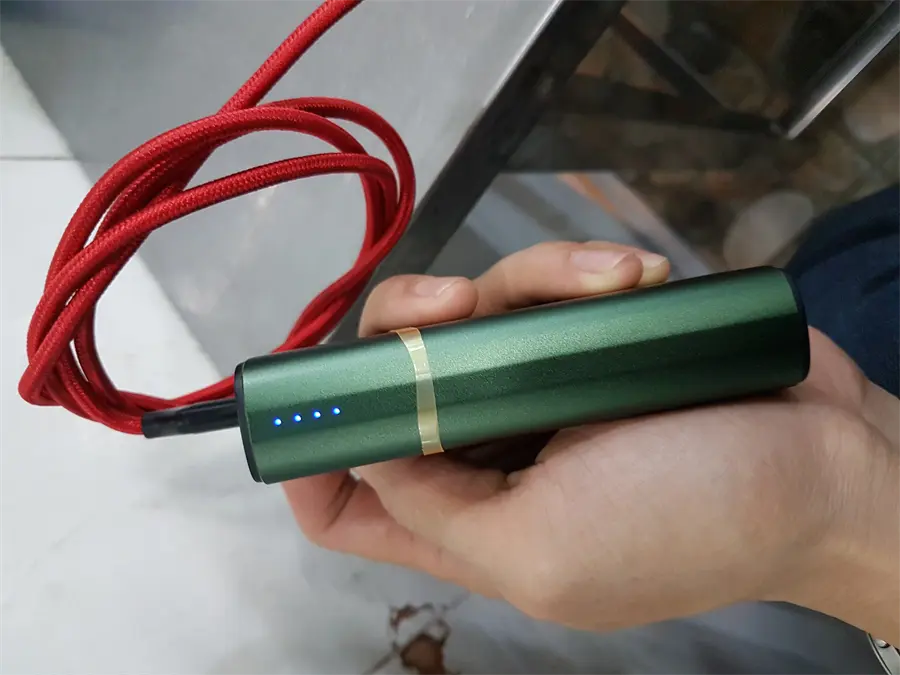 Khách hàng review Pin sạc dự phòng Polymer 10.000 mAh Type C PD QC3.0 18W Xmobile PowerSlim PJ JP213 40