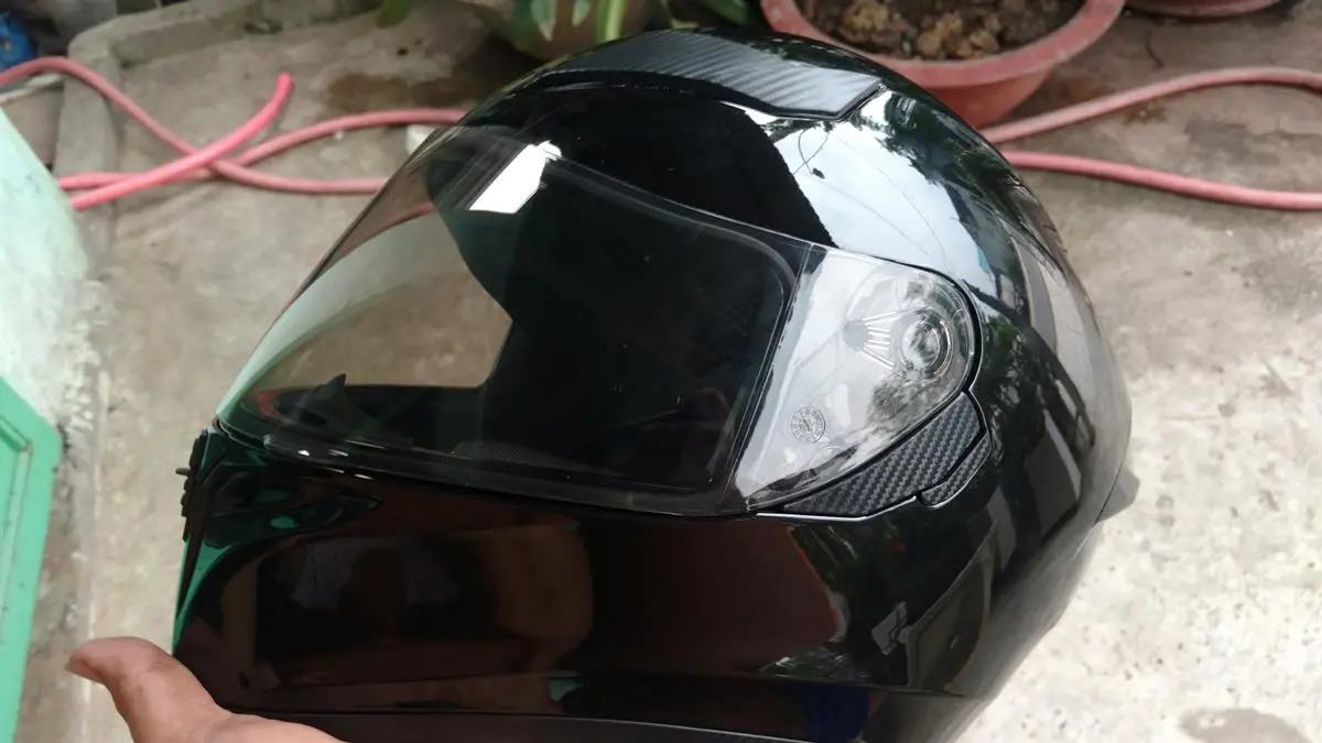 Khách hàng review Mũ fullface Size XL Royal M138B đen 2