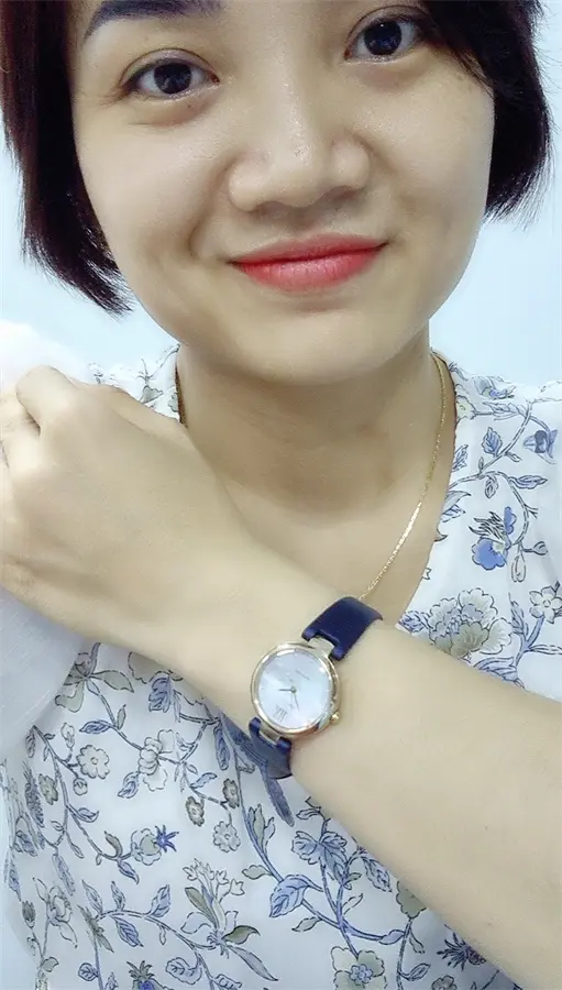 Khách hàng review Đồng hồ CITIZEN L 28.5 mm Nữ EM0533-15D 3