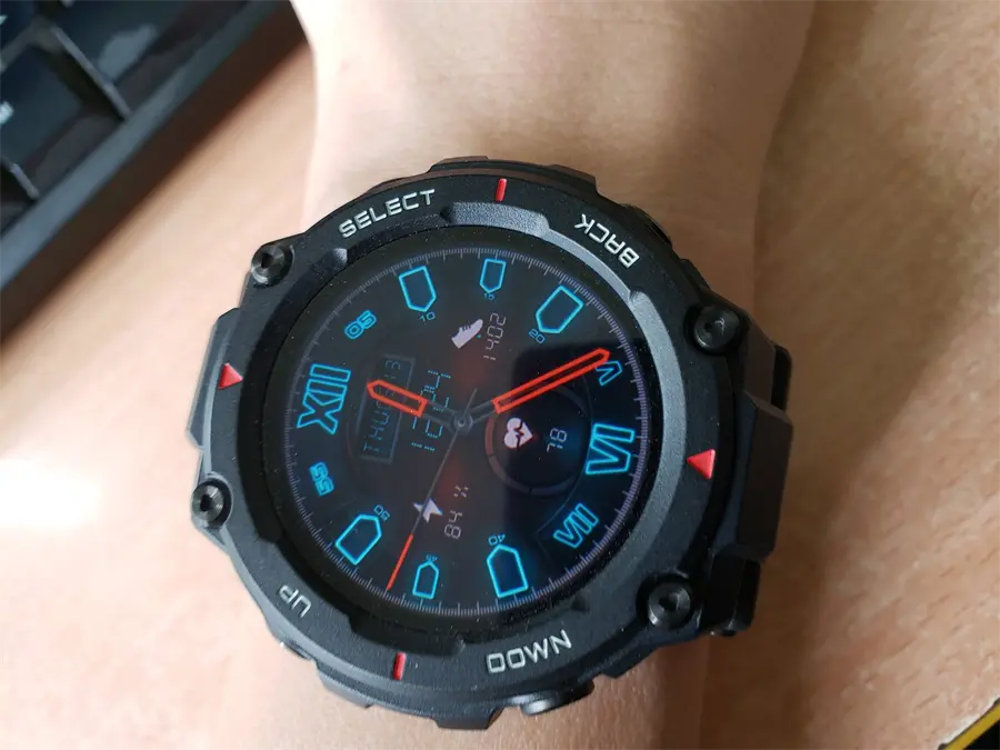Khách hàng review Đồng hồ thông minh Huami Amazfit T-Rex Đen 1