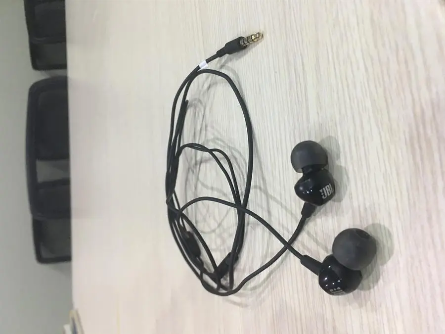 Khách hàng review Tai nghe Có Dây JBL C150 12