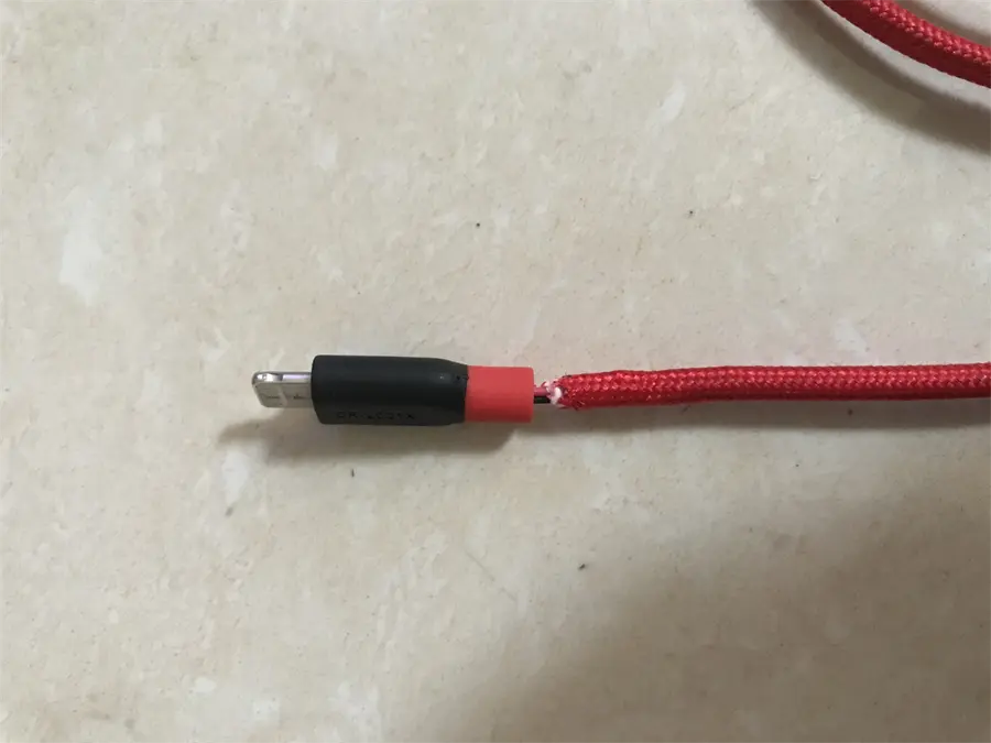 Khách hàng review Cáp sạc và truyền dữ liệu USB-A - Lightning 10.5W 1m Xmobile DR-L001X 12