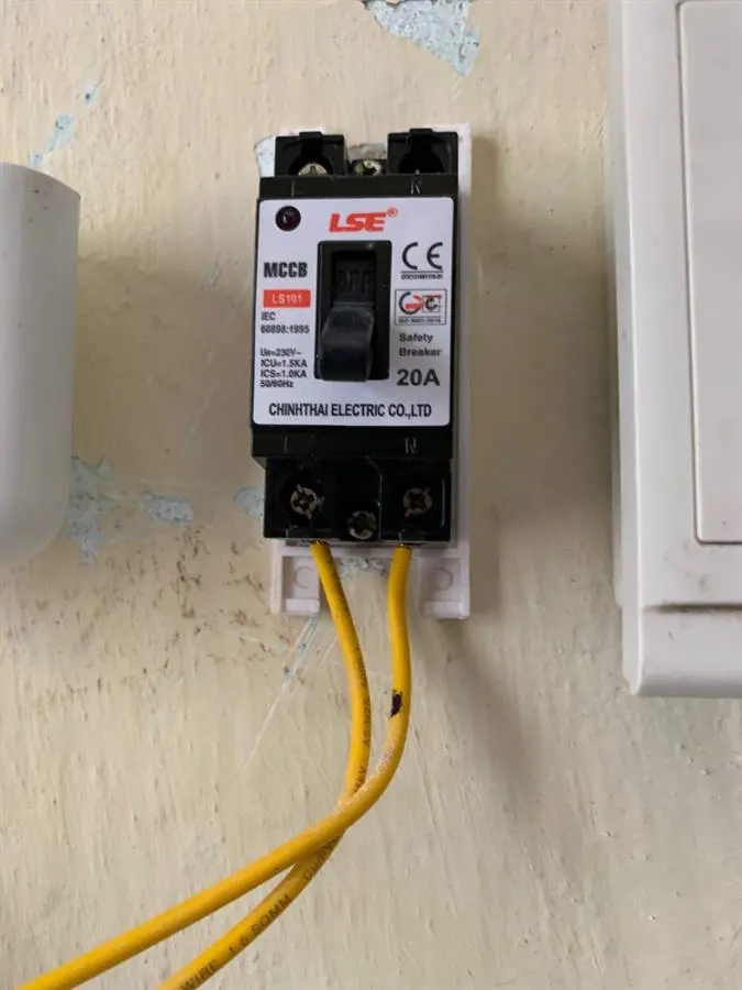 Khách hàng review Máy lạnh Samsung Inverter 1.5 HP AR13RYFTAURNSV 1