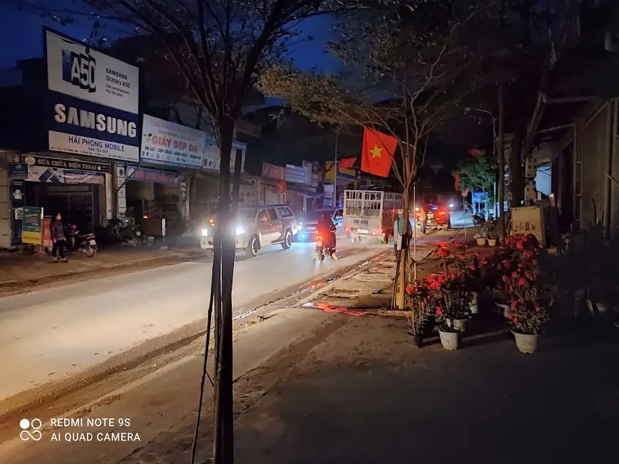 Khách hàng review Điện thoại Xiaomi Redmi Note 9S 18