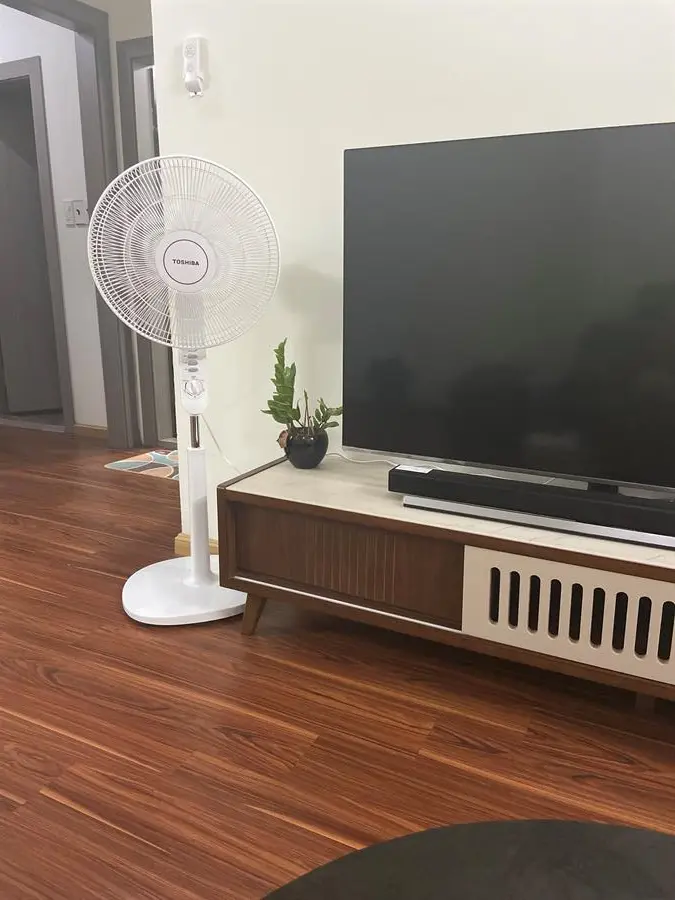 Khách hàng review Quạt đứng Toshiba 5 cánh F-LSA10(W)VN 50W 22