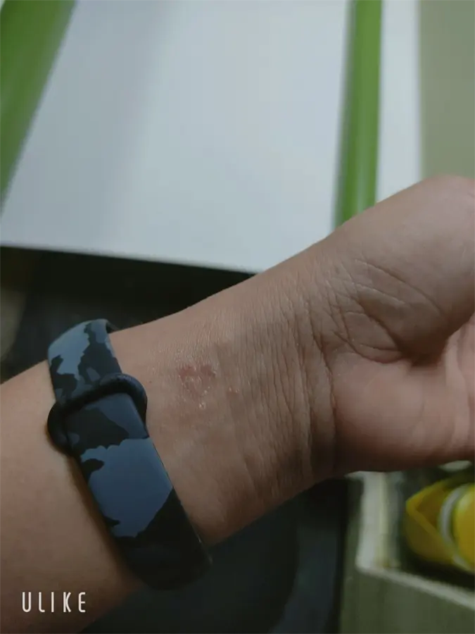 Khách hàng review Dây nhựa TPU Miband 5 Camo M002-01-05 1