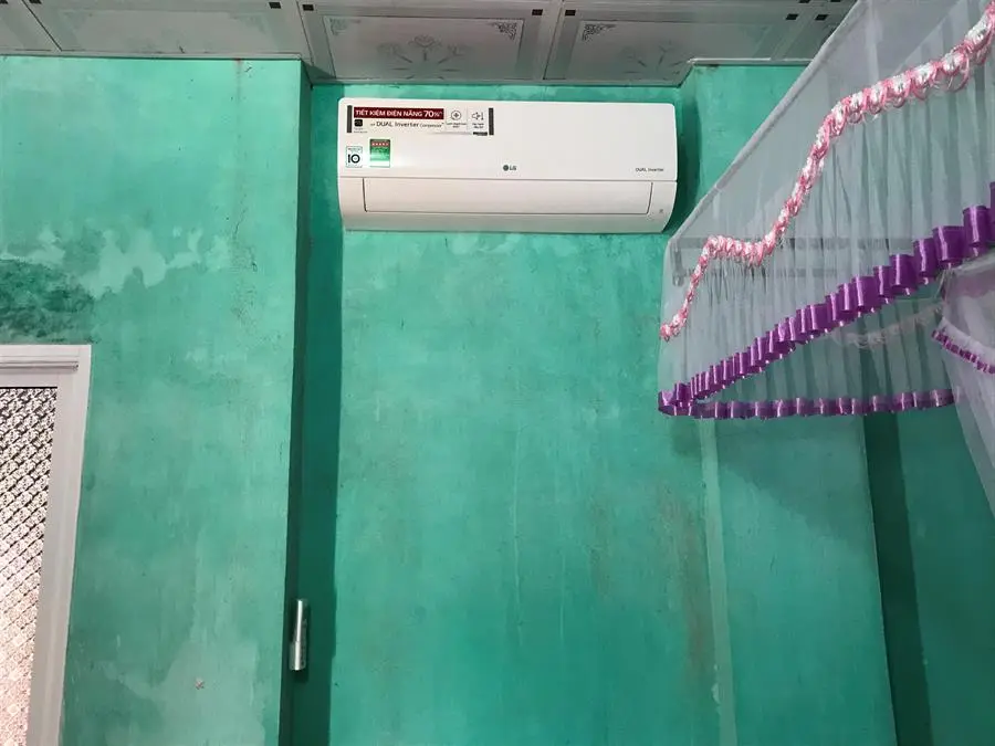 Khách hàng review Máy lạnh LG Inverter 1.5 HP V13ENH 8