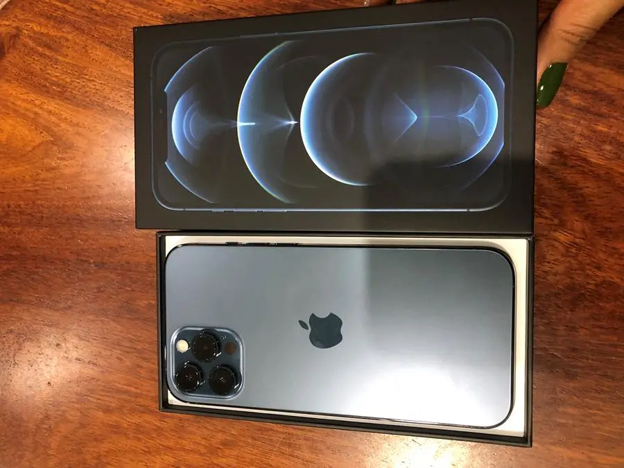 Khách hàng review Điện thoại iPhone 12 Pro Max 128GB 5