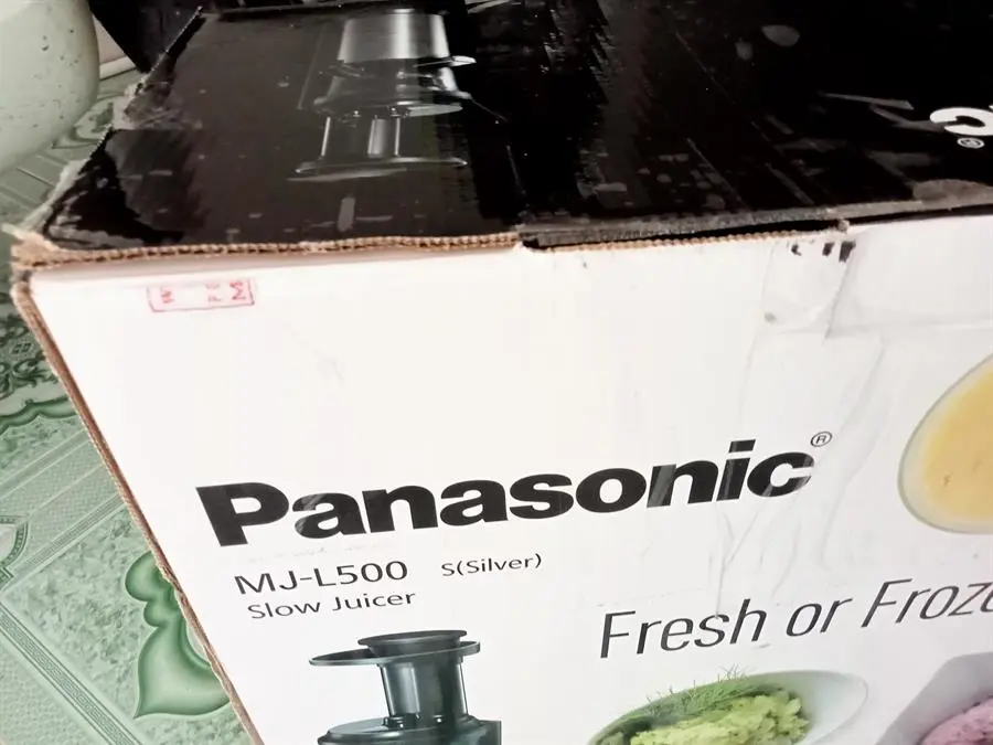 Khách hàng review Máy ép chậm Panasonic PAVH-MJ-L500SRA 8