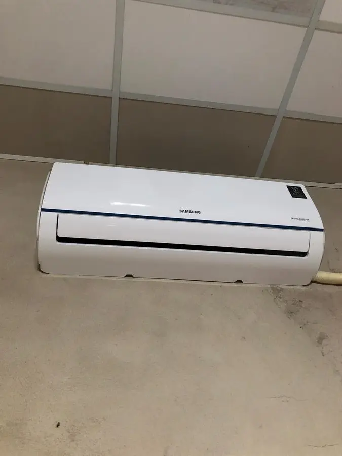 Khách hàng review Máy lạnh Samsung Inverter 1 HP AR09TYHQASINSV 118