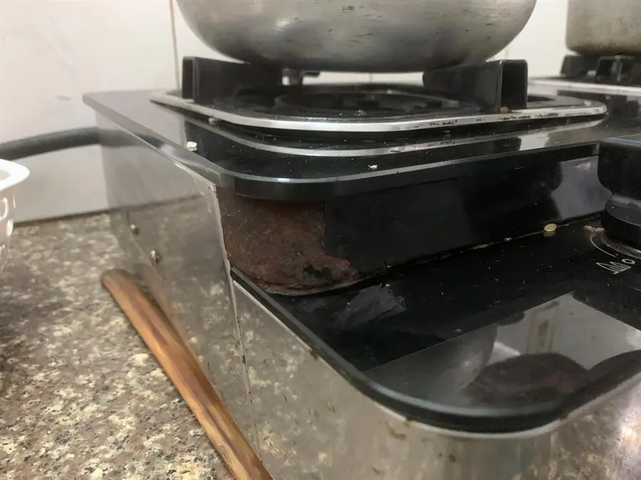 Khách hàng review Bếp ga đôi Electrolux ETG729GKTR 9