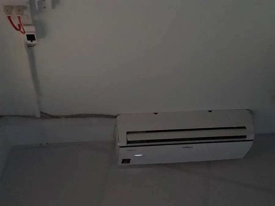 Khách hàng review Máy lạnh Samsung Inverter 1 HP AR09TYHQASINSV 111