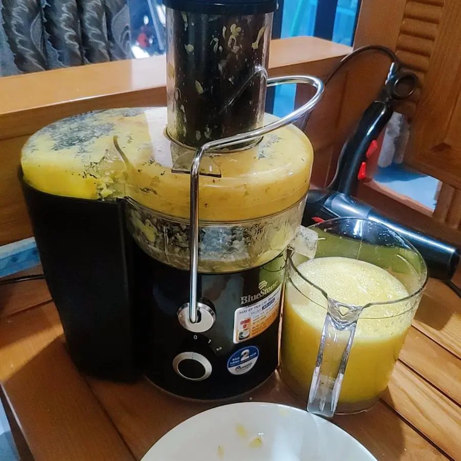 Khách hàng review Máy ép trái cây BlueStone JEB 6535 5