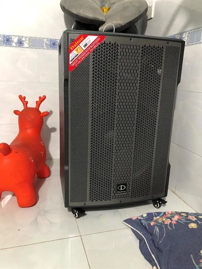 Khách hàng review Loa kéo karaoke Dalton TS-18G850X 850W 20