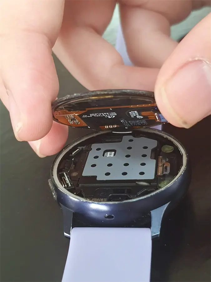 Khách hàng review Đồng hồ thông minh Samsung Galaxy Watch 3 41mm Hồng 5